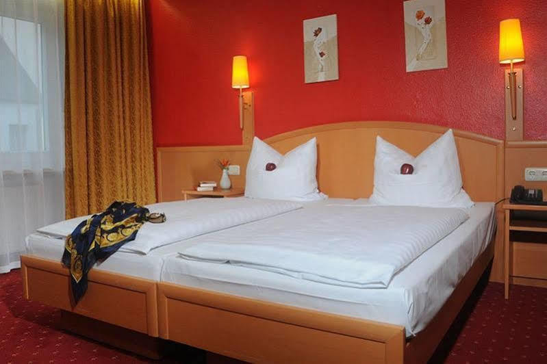 Bristol Hotel