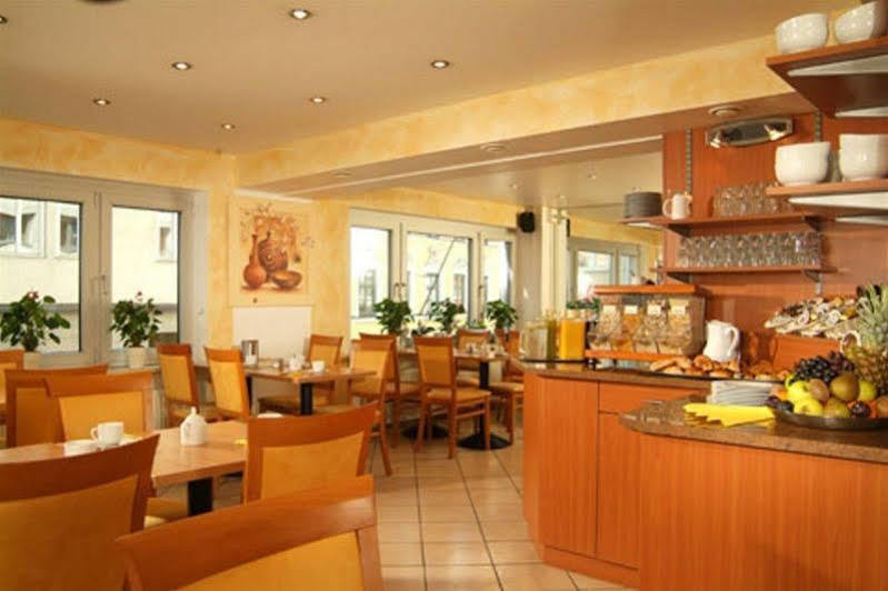 Hotel Bristol 3*